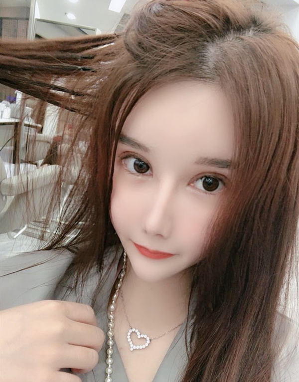首尔外围女经纪人