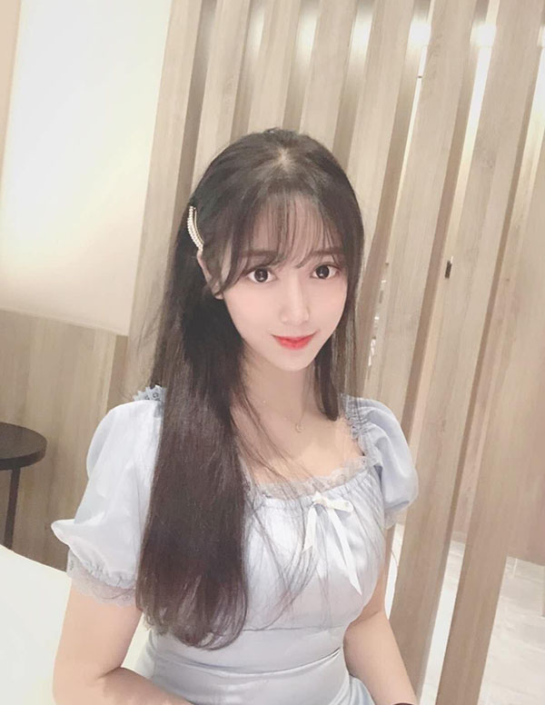纽约外围女经纪人