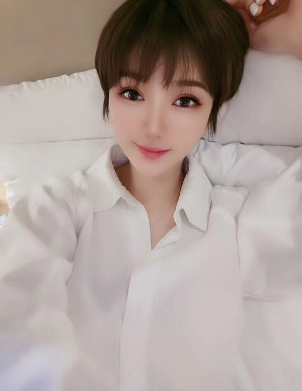 曼谷围经纪人微信