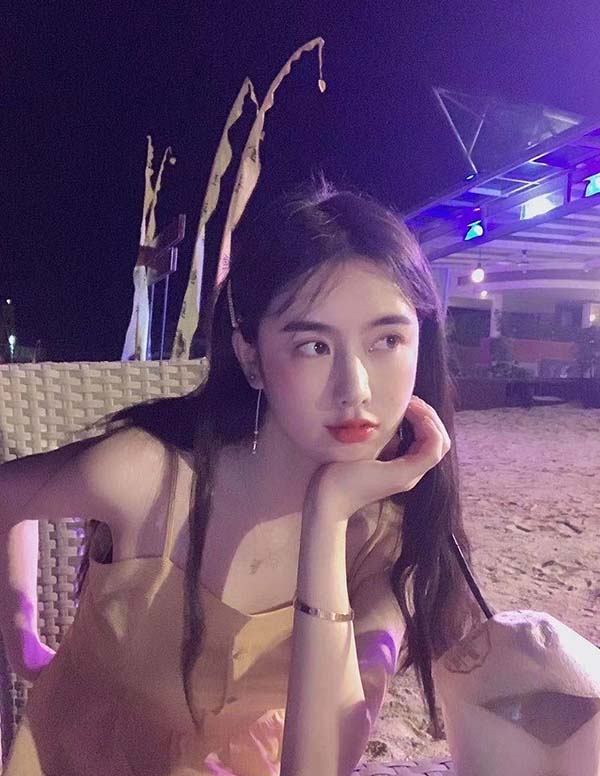 曼谷高端模特微信