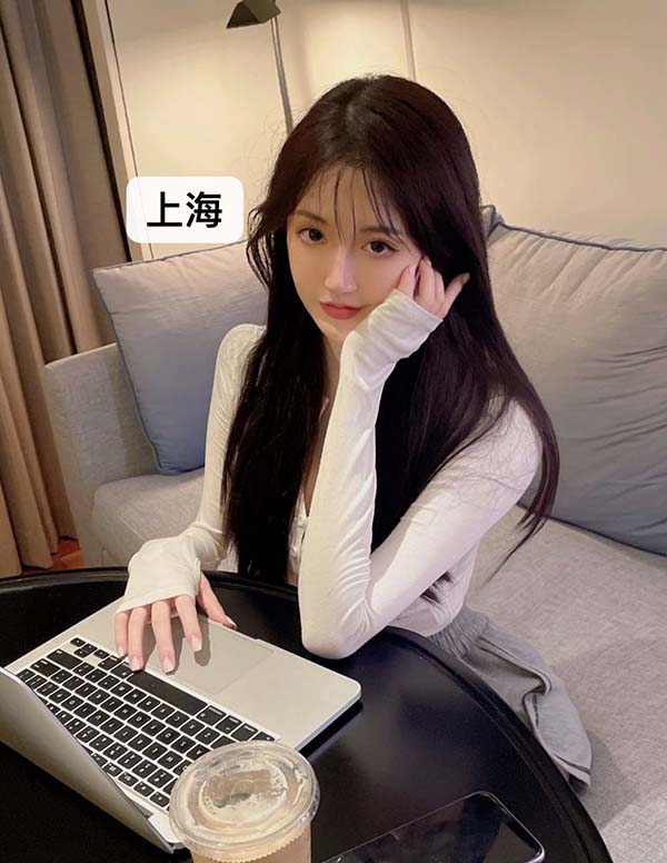 温哥华预约商务模特