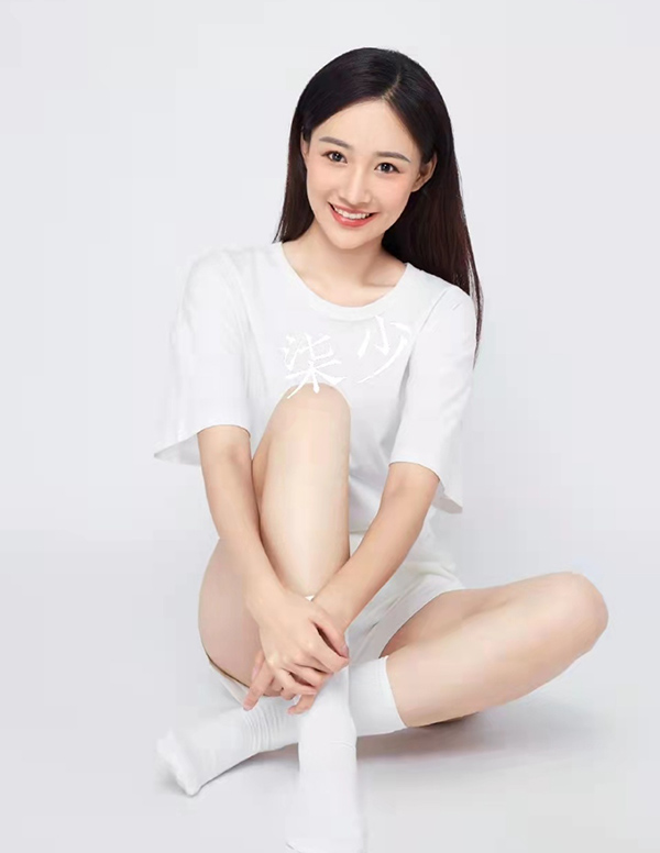 巴黎预约高端模特